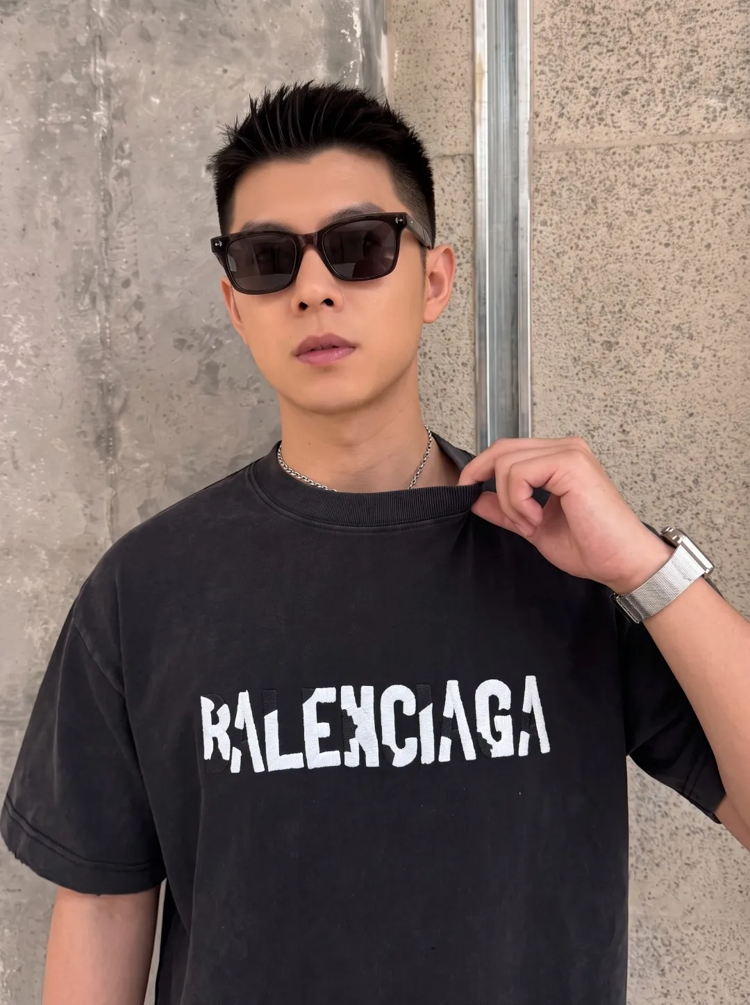 P100✨🔥 [BALENCIAGA] 2026FW short-sleeved T-shirt Premium 26s double yarn 300g fabric embroidery fraying process Color: Black White Red Size: S M L XL 2XL
